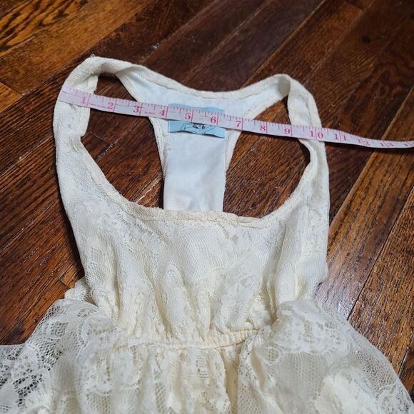 Vintage Judith March Cream Ruffled Lace Boho Tank Top - Picture 9 of 10